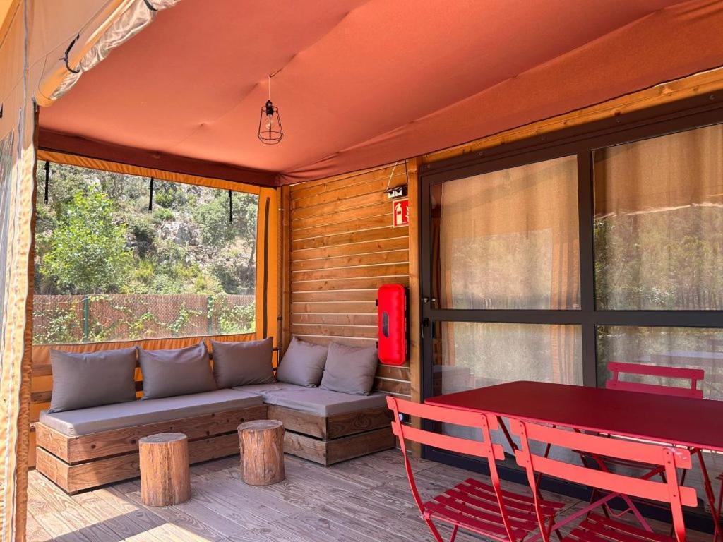 Camping Cala Pola Тоса де Мар Екстериор снимка